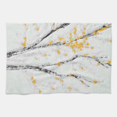 秋の木の枝と黄色の紅葉 キッチンタオル (横)