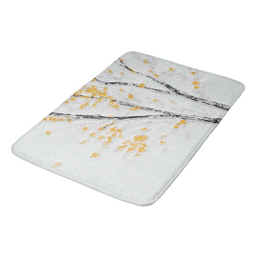 秋の木の枝と黄色の紅葉 バスマット (アングル)