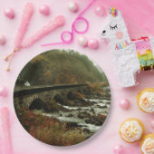 秋の森と川の風景 ペーパープレート (パーティー)