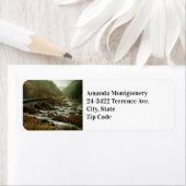 秋の森と川の風景 ラベル (インサイチュ)