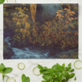 秋の森の中のブルエルク キッチンタオル (折り畳み)