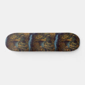 秋の森の中のブルエルク スケートボード (横)