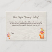 秋の森の動物ママの腹のサイズ赤ちゃんシャワー エンクロージャーカード (正面)