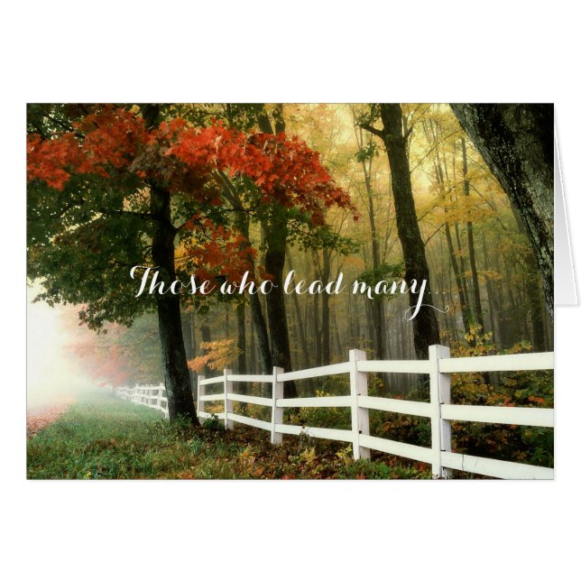 秋の森の白いフェンス牧師の感謝 (正面横)