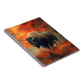 秋の森の芸術作品のバイソン ノートブック (右側)