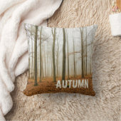 秋の森の霧と霧の秋シーズンギフト クッション (ブランケット)