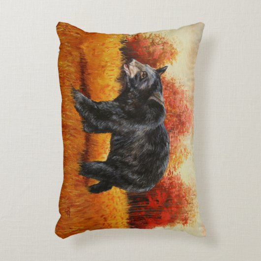 秋の森の黒熊 アクセントクッション (正面(垂直))