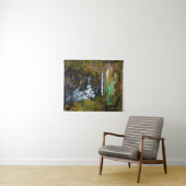 秋の森を流れる水 タペストリー (インサイチュ(横))