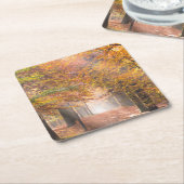 秋の森林コースターの太陽光線 スクエアペーパーコースター (アングル)