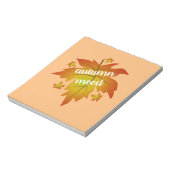 秋の気分タイポグラフィメープル葉 ノートパッド (回転)