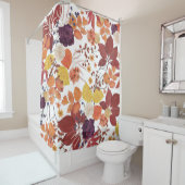 秋の水の色葉のバラ シャワーカーテン (インサイチュ)