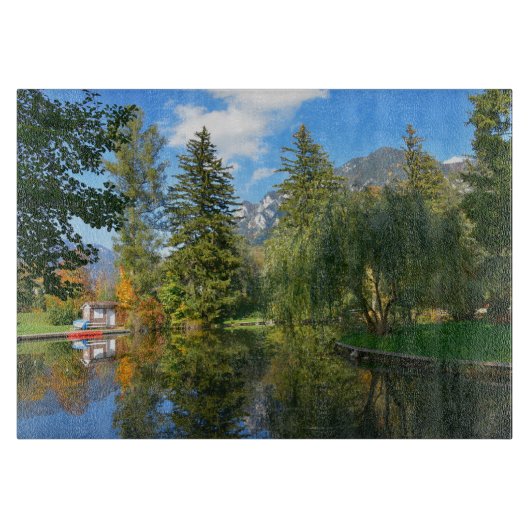 秋の池がよどむ カッティングボード (正面)