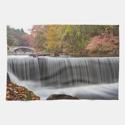 秋の滝アットバンデルビルド キッチンタオル (横)