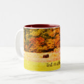 秋の牛フィールド自然アーパーソナライズされたト ツートーンマグカップ (正面左)