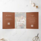 秋の秋の結婚式写真RSVP詳細QRコード 三つ折り招待状 (内部)