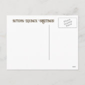 秋の秋秋分フクロウと蝋燭の神秘的 シーズンポストカード (裏面)