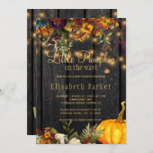 秋の秋赤ちゃんシャワーの途中の小さなカボチャ 招待状 (正面/裏面)