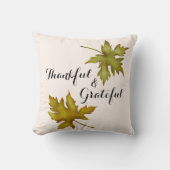 秋の紅葉が親しみやすい感謝祭 クッション (正面)