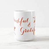 秋の紅葉が親しみやすい感謝祭 コーヒーマグカップ (中央)