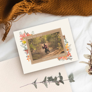 秋の紅葉の結婚紅葉の写真 セーブザデート