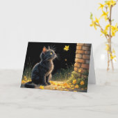 秋の紅葉を見る子猫 カード (黄色い花)