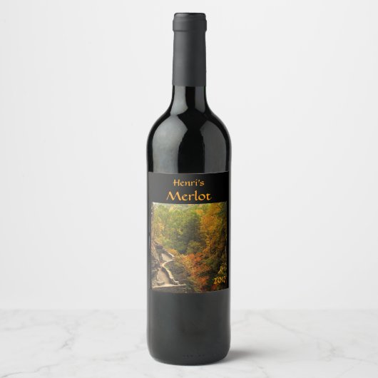 秋の紅葉アットトレマン州パークレッドワインラベル ワインラベル (正面)