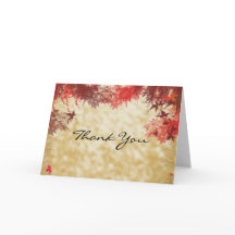 秋の色彩：エクリュ地にバーガンディと赤い枝