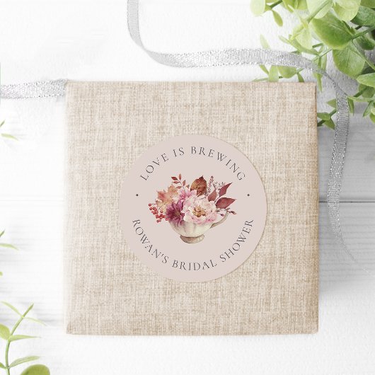 秋の花のティーカップ 秋のブライダルシャワーのためのお茶のギフト ラウンドシール