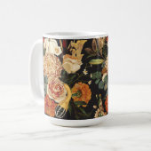 秋の花、ハーブ、キノコイラストレーション。 コーヒーマグカップ (正面左)