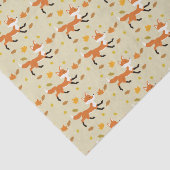 秋の落ち葉と一緒に走る幸せなキツネのパターン 薄葉紙 (詳細)
