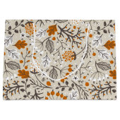 秋の落ち葉と枝と実のパターン ラージペーパーバッグ (正面)