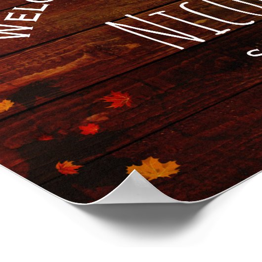 秋の落ち葉の木製とひもライトのウェディング ポスター (角)