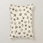 秋の葉メープルクリーム – シームレスなパターン。 アクセントクッション (正面(垂直))