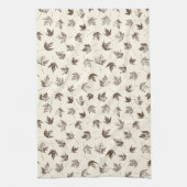 秋の葉メープルクリーム – シームレスなパターン。 キッチンタオル (縦)