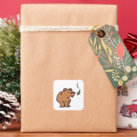 秋の葉落ちるアカグマかわいい野生動物 スクエアシール