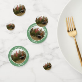 秋の誕生日パーティーのアイテムにリーンtoアディロンドック コンフェッティ