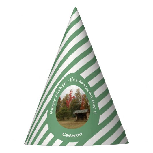 秋の誕生日パーティーのアイテムにリーンtoアディロンドック パーティーハット (正面)