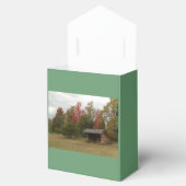 秋の誕生日パーティーのアイテムにリーンtoアディロンドック フェイバーボックス (オープン)