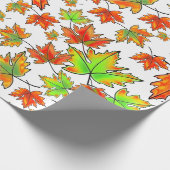 秋の赤い緑の離れオレンジのカエデ離れの ラッピングペーパー (角)