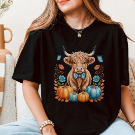 秋の赤ちゃんハイランド牛 spooky season 秋の牛 tシャツ