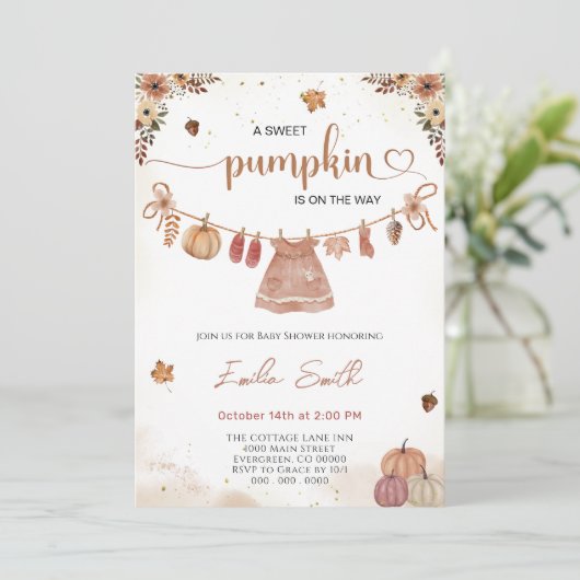 秋の赤ちゃん服かぼちゃの女の子の赤ちゃんシャワー 招待状 (スタンド正面)