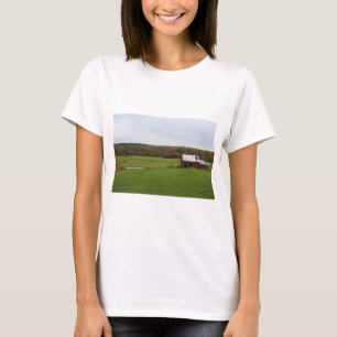秋の農場 Tシャツ