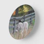 秋の野のロバ ラウンド壁時計 (傾斜)