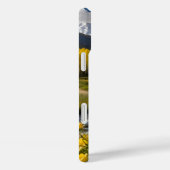 秋の雪の山々黄色の木々の川のバラ Case-Mate iPhoneケース (裏面 / 右)