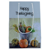 秋の静かな生活カボチャ、花 ミディアムペーパーバッグ (裏面)