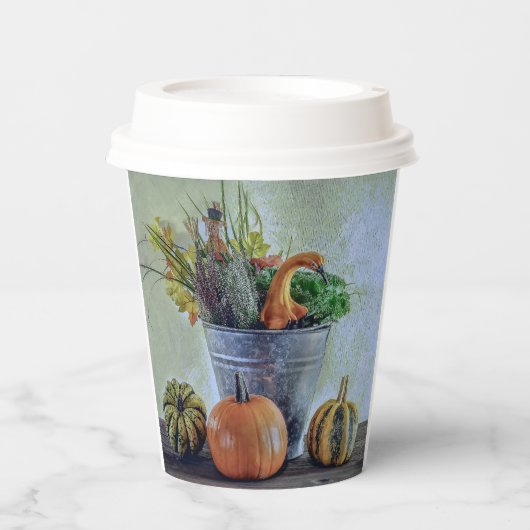 秋の静かな生活カボチャ、花 紙コップ (正面)