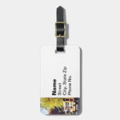 秋の駐車中のスクールバス ラゲッジタグ (正面縦)