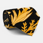 秋の黄金色の花の模様。黒BG ネクタイ (ロール)