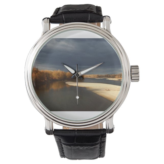 秋の11川 腕時計 (正面)