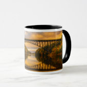 秋のBridgeフランスのなの王 マグカップ (正面右)